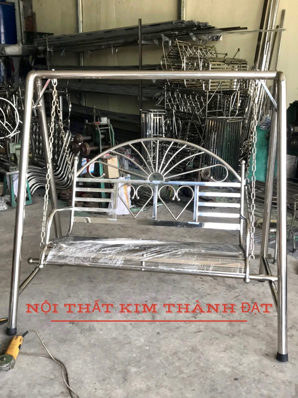 Xích đu chữ A inox 201