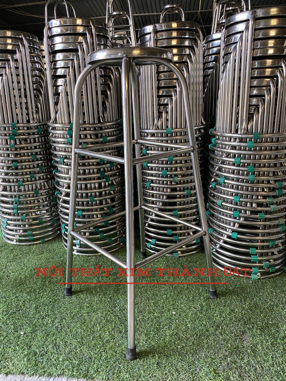 Ghế thắp nhang inox cao 1m5