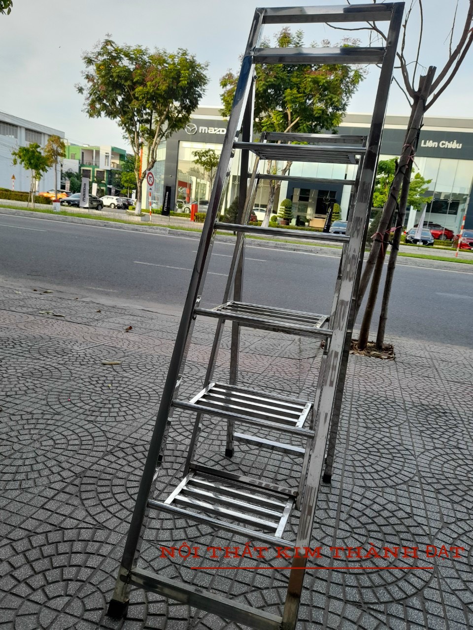 Thang inox