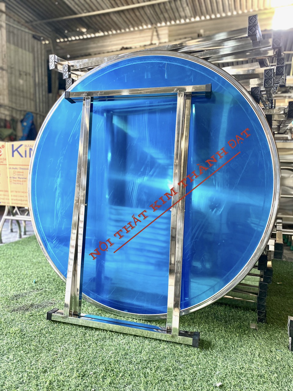Bàn tròn inox 1m4 chân rời tiệc cưới