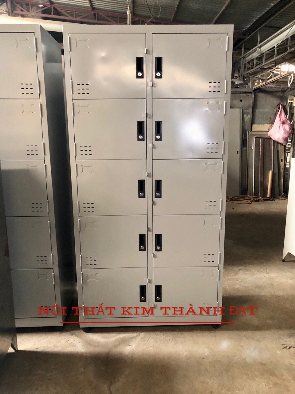 Tủ locker 10 cánh 2 khoan