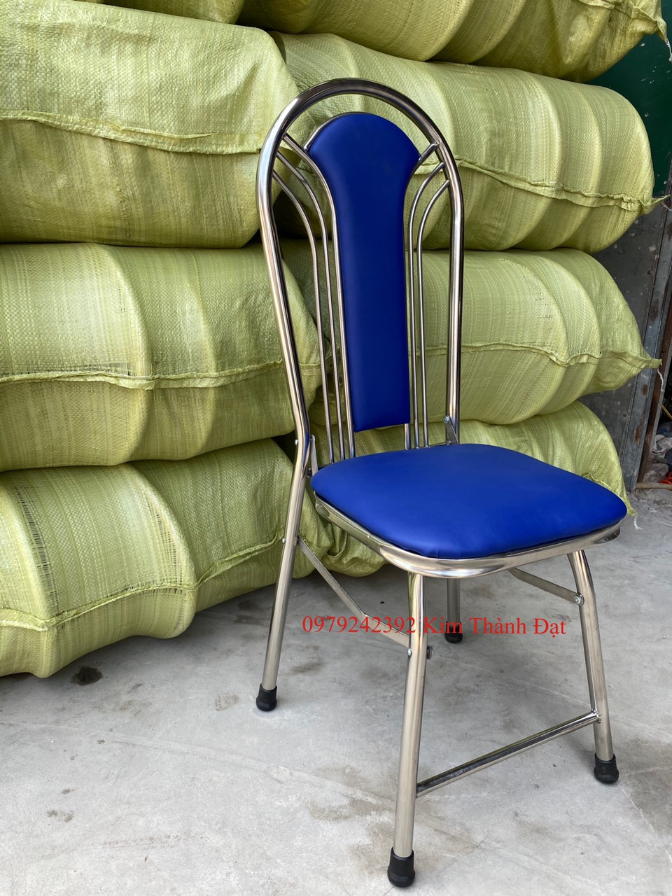 Ghế xếp nệm inox